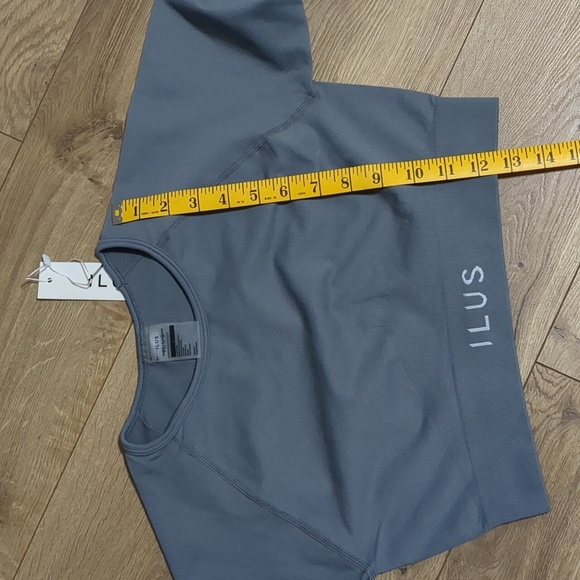ILUS Label Seamlux Intensify Grey Long Sleeve Size L NWT - Picture 6 of 9